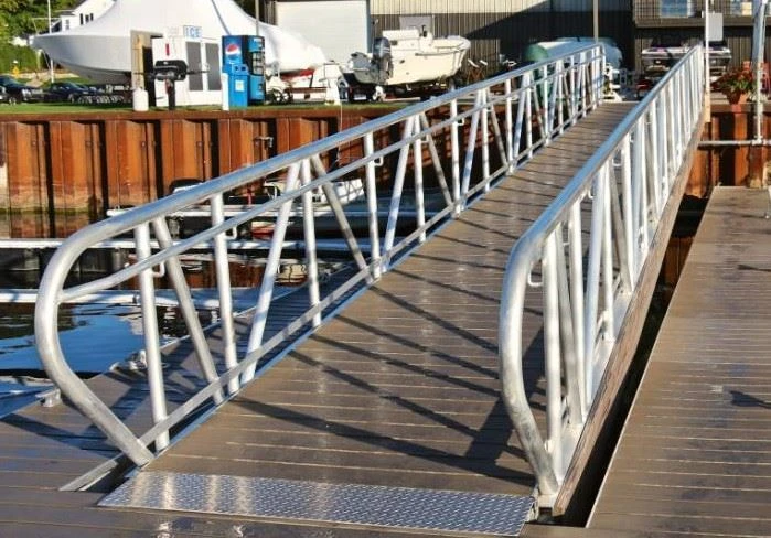 gangway ramp.jpeg